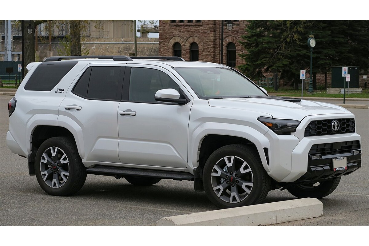 Photo of a Toyota 4Runner